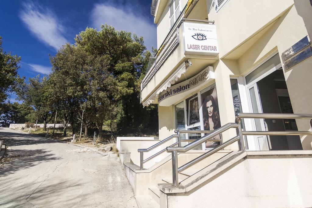 Apartment Jelas Makarska Exterior foto