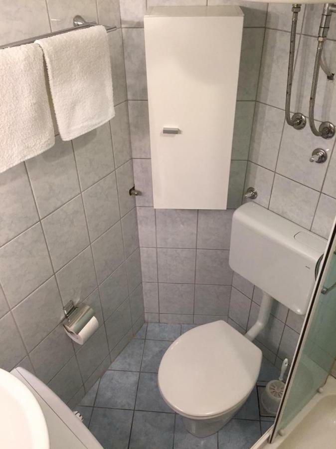 Apartment Jelas Makarska Exterior foto